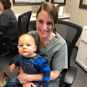 Meet your Posher, Denise